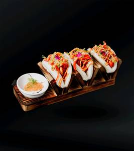 Bbq Chicken Bao