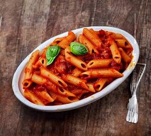 Red sauce pasta non veg
