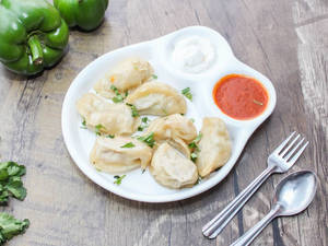 Chicken Steamed Momos