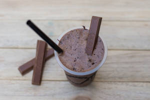 Kit Kat Chocolate Premium Shake