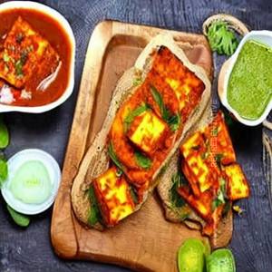 Masala paneer toast