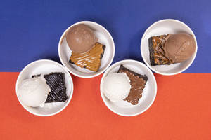 Any 4 Brownies With 4 Ice Creams