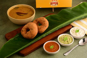 Vada 2 Pcs.