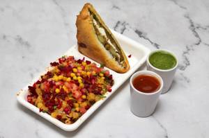 Paneer Bread Pakoda Chaat