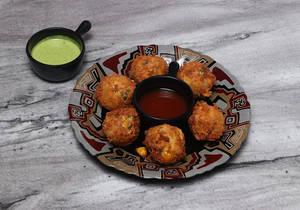 Corn And Cheese Balls (6 Pcs)