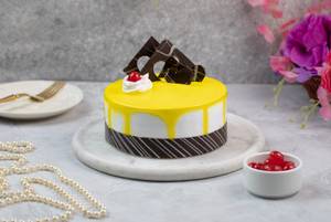 Pineapple Vanilla Cake 1 Kg