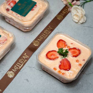 Strawberry Bubble Dessert (250 Gms)