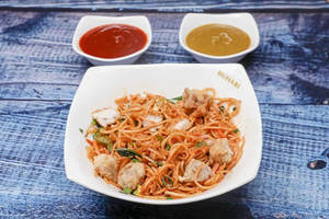 Schezwan Chicken Noodles