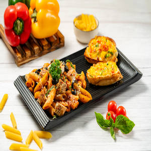 Arrabbiata Chicken Red Sauce Pasta with Bruschetta (2 Pcs) - Non Veg