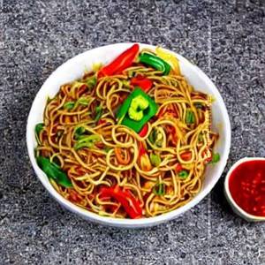 Chilli garlic noodle vegetables