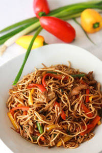 Chicken Hong Kong Noodles