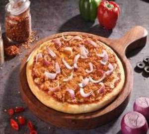 Chicken tikka pizza
