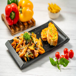 Arrabbiata Red Sauce Veggie Pasta with Bruschetta (2 Pcs) - Veg