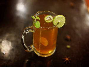 Iced Peach Litchi Tea (300 Ml)