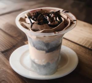 Chocolaty Mousse Glass Desserts