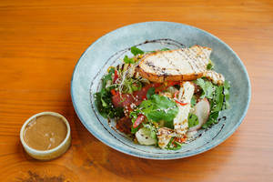 Halloumi Salad