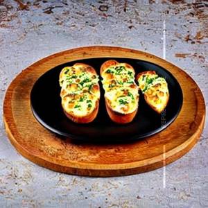 Cheezy Special Stuffed Garlic Bread