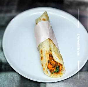 Butter Pepper Chicken Roll