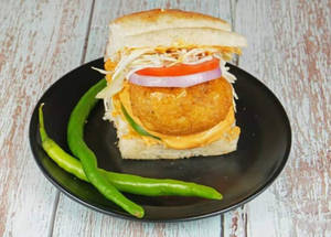 Bole To Special Vada Pav