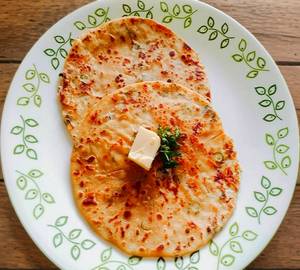 Aloo onion tawa paratha  ( olive oil  )