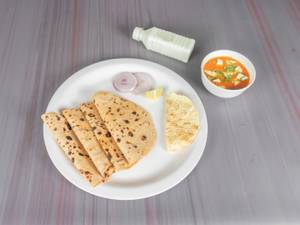 Mini Thali With Jambu (Swami Roti)
