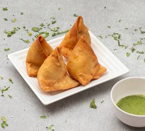 Paneer Capsicum Samosa