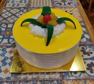 1/2 kg Fresh pineapple cakes