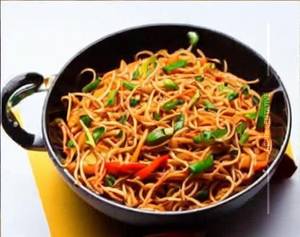 Paneer Schezwan Hakka Noodles
