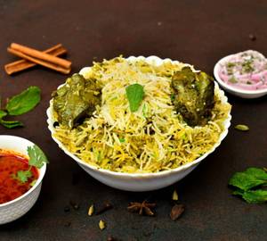 Hyderabadi Chicken Dum Biryani