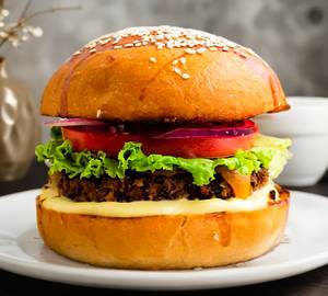 Veg chilli cheese burger