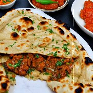 Chicken Keema Naan