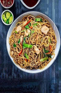 Chicken Hakka Noodles