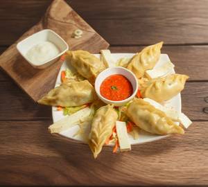Steamed momos [paneer]