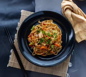 Chicken Singapuri Noodles
