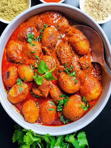 Dum Aloo Kashmiri
