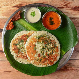 Onion Tomato Uttapam