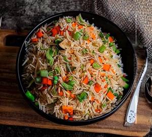 Paneer Burnt Garlic Fried Rice