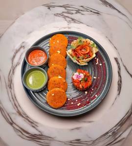 Khoya Khubani Kebab (6 Pcs)