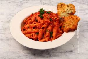 Veg baked pink flamingo pasta