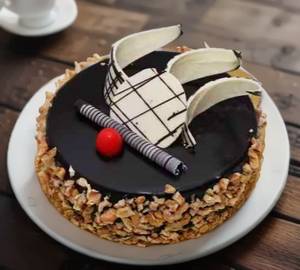 Chocolate walnut cake