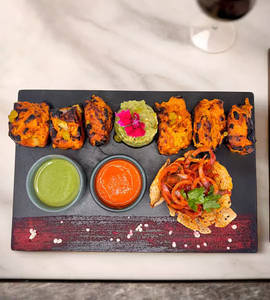 Tandoori Fish Tikka And Sarso Avocado Tartare (6 Pcs )