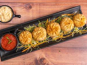 Exotic Veggie Fried Momos