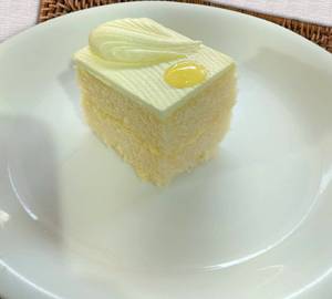 33Rs Pineapple Cake