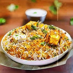 Paneer Pahadi Tikka Biryani