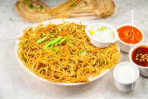 Veg Hakka Flat Noodles