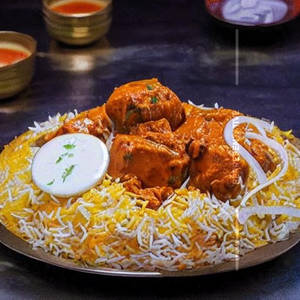 Butter Chicken Biryani Family Bucket