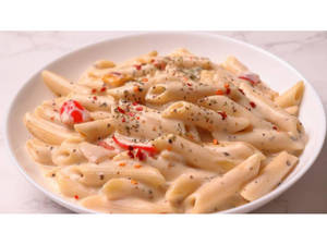 Veg Cheese White Sauce Pasta
