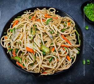 Veg Burnt Garlic Noodles 
