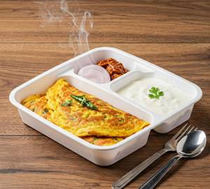 Masala Omlet (Served With: 4 Eggs Omlet + Curd + Pickle + Salad)