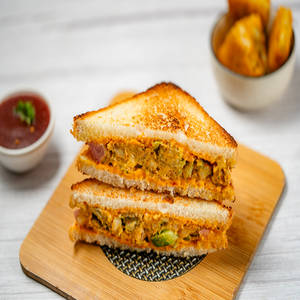 Aloo Tikki Tandoori Sandwich (Veg)
